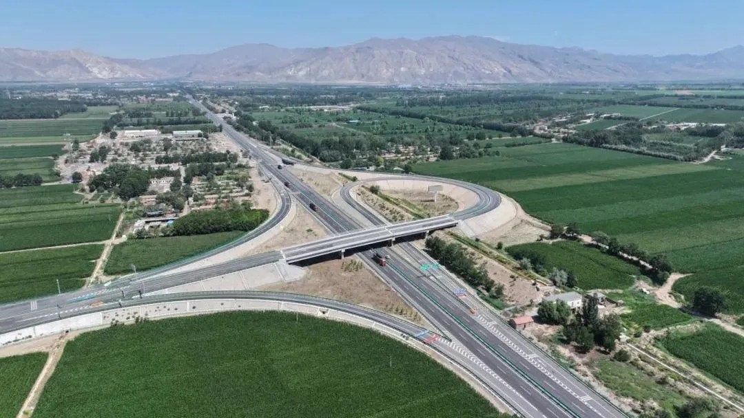 DM8900����Ĥ1