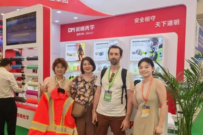 z6com������¼��ڹ�ѧ�Ϻ��ͱ�չ1